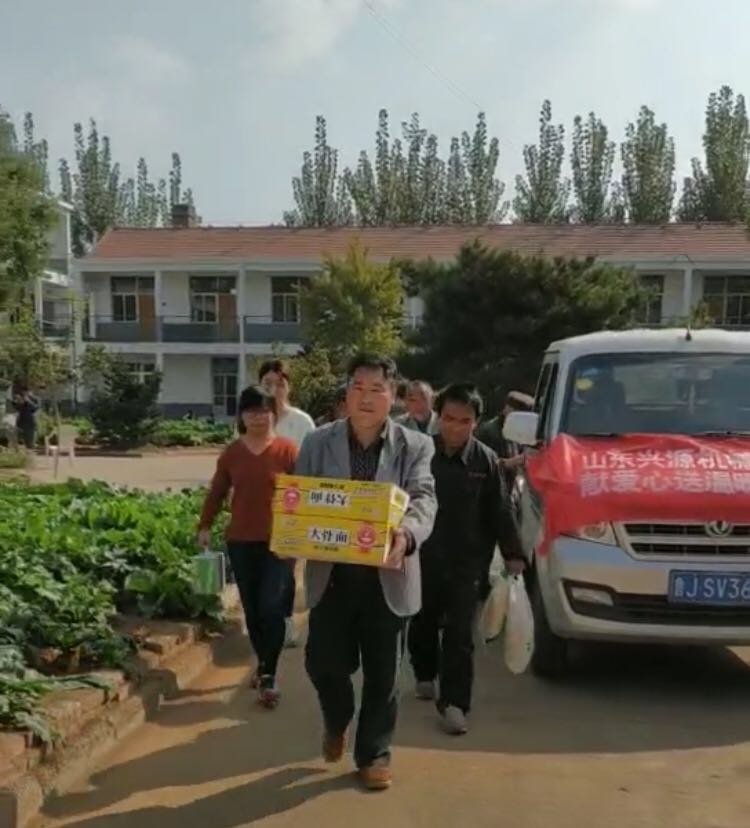 山東興源機(jī)械有限公司|起重機(jī)|行車|山東興源機(jī)械|單梁起重機(jī)|電動葫蘆|起重配件|www.hbzcjsgs.cn|xyqzj|xyqzj.com|興源起重機(jī)|興源|起重機(jī)行車|起重設(shè)備|起重機(jī)械